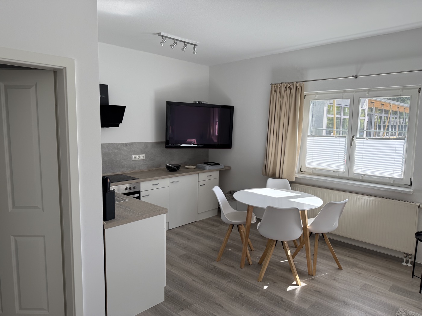 Apartment mit 2 Schlafzimmern – Foto 2